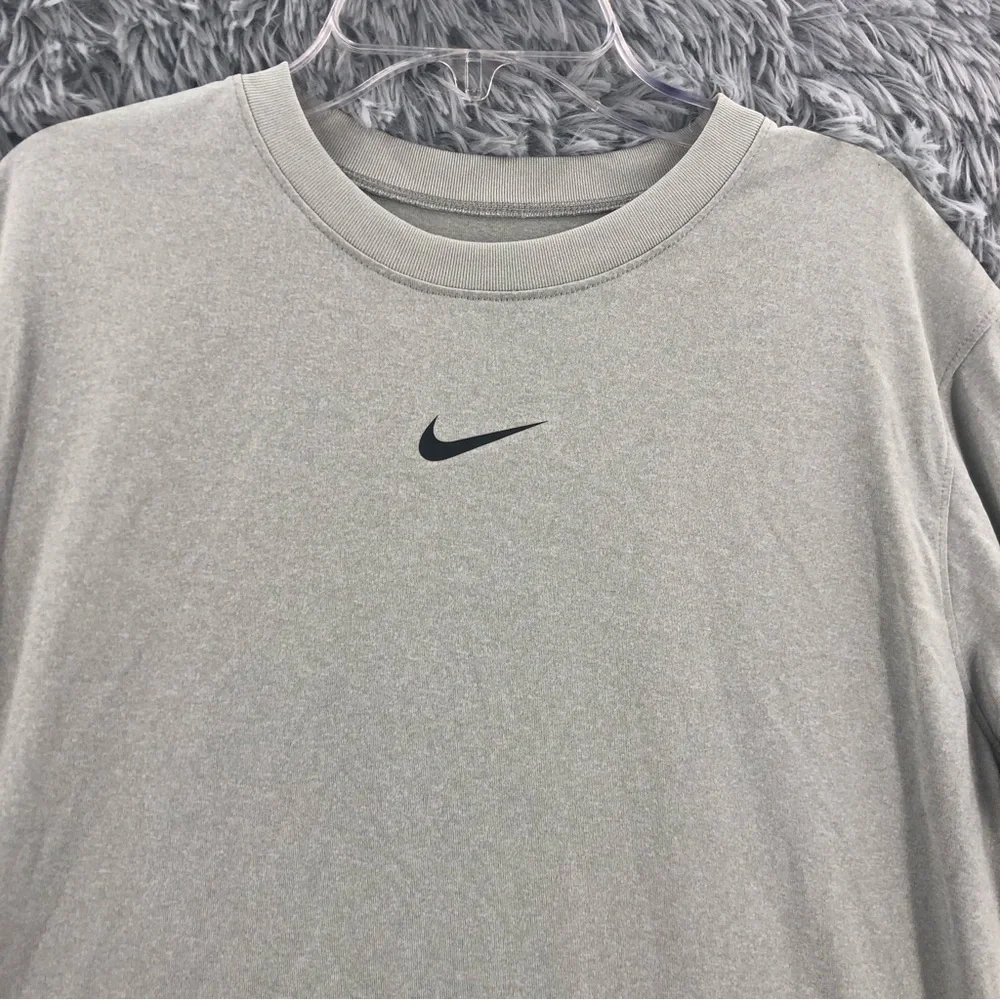 Nike Shirt Mens XL Gray Long Sleeve Athletic Workout Checkmark